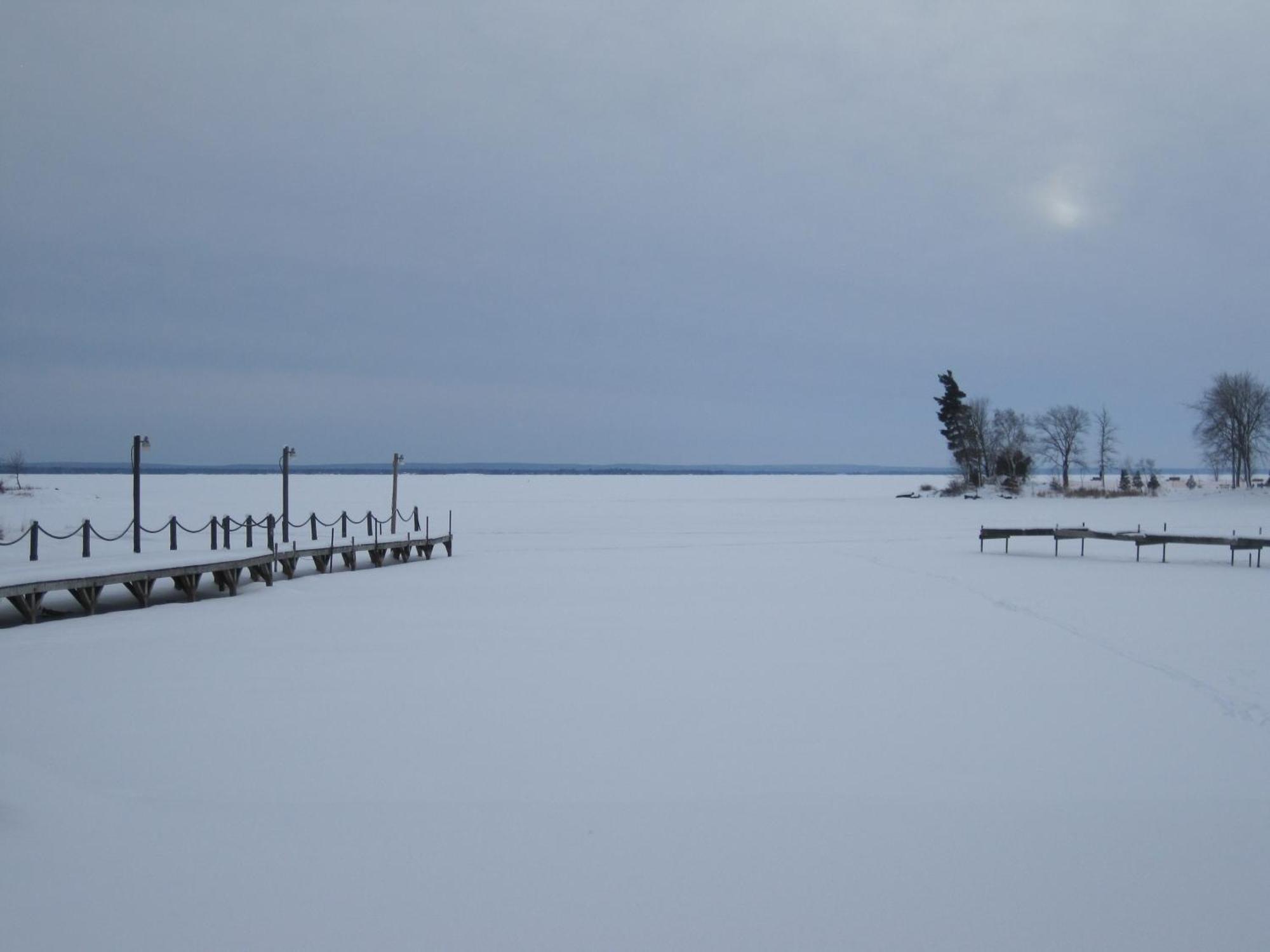 Sunset Inn Норт Бей Екстериор снимка