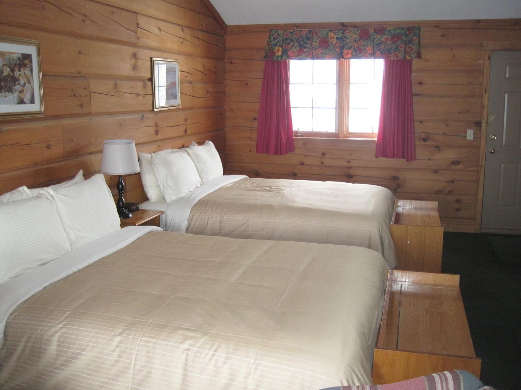 Sunset Inn Норт Бей Екстериор снимка
