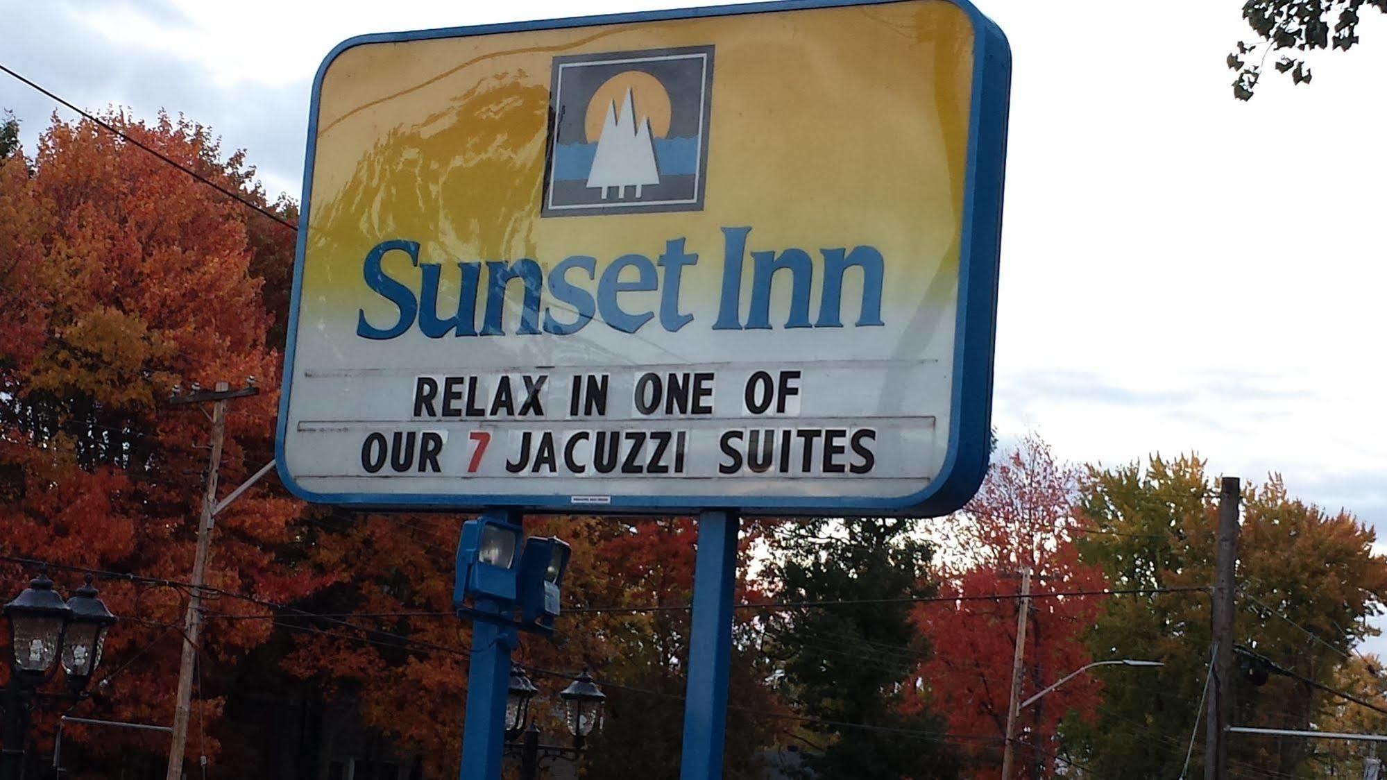 Sunset Inn Норт Бей Екстериор снимка